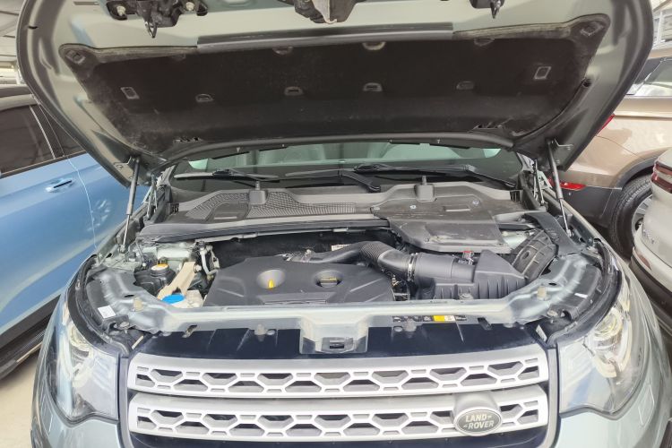 路虎 发现神行 2016款 2.0T HSE局部细节24