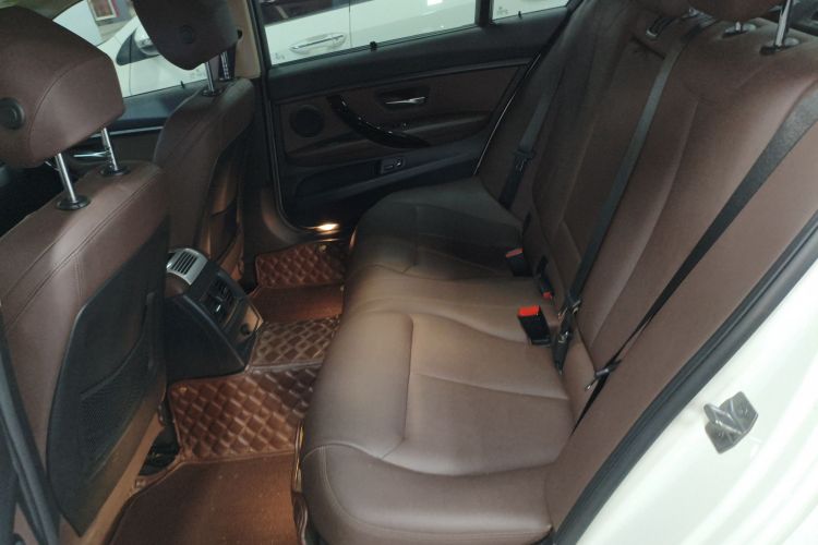 宝马3系 2018款 320Li 领先型M运动套装中控内饰21