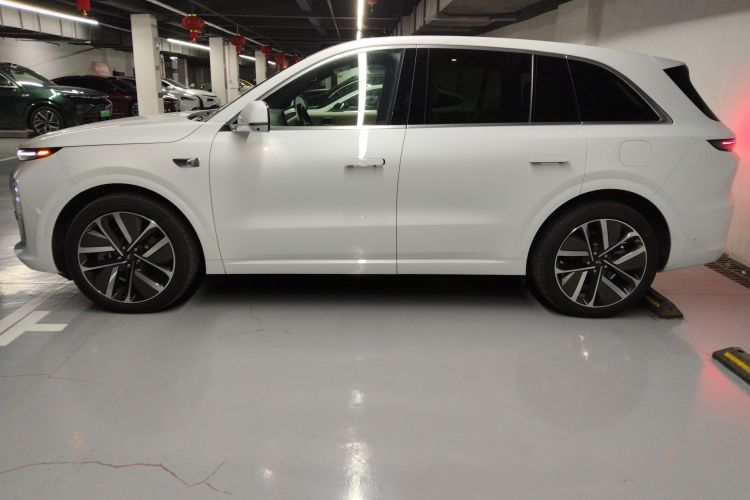 理想汽车 理想L6 2024款 Max车身外观4