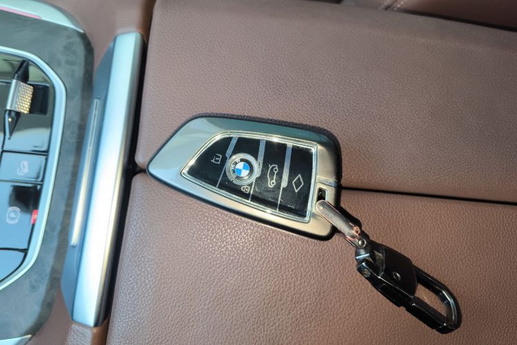 宝马X5(进口) 2021款 xDrive40i 尊享型 M运动套装中控内饰7001