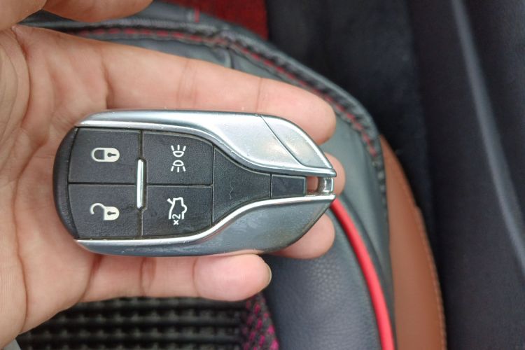 玛莎拉蒂 Levante 2018款 3.0T 经典版中控内饰7001