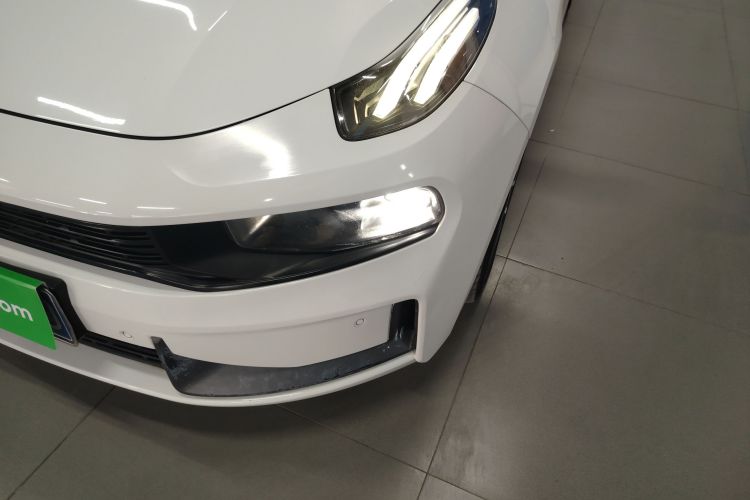 领克03 2020款 2.0TD 自动劲Pro版局部细节36