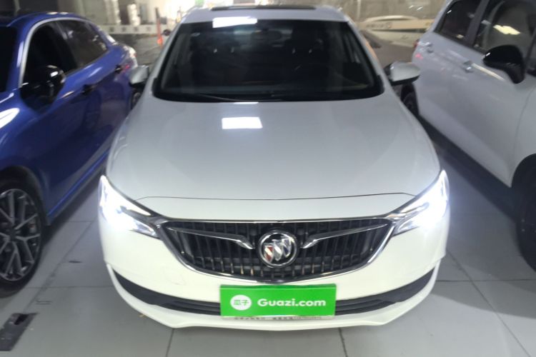 别克 英朗 2021款 改款 典范 1.5L 自动精英型车身外观2