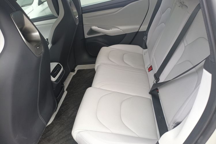 小米汽车 小米SU7 2024款 后驱标准创始版中控内饰21