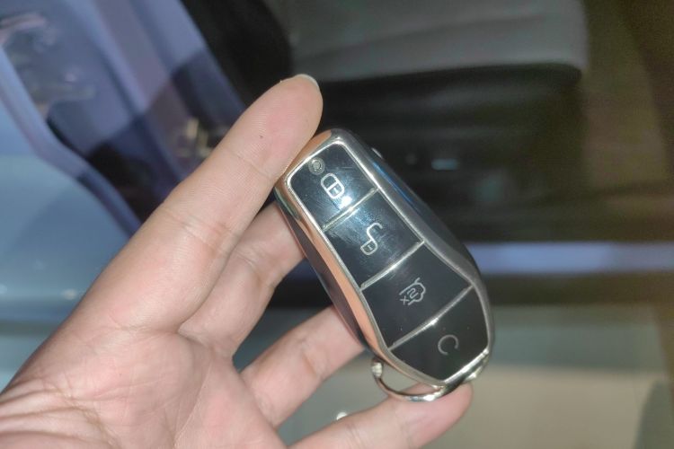 比亚迪 海豚 2023款 420km 时尚版中控内饰7001