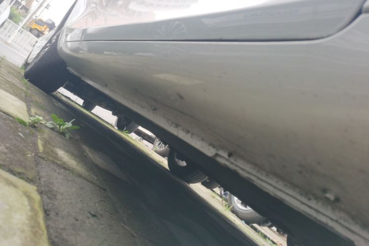 吉利汽车 帝豪 2019款 领军版 1.5L CVT向上互联型 国VI局部细节9001