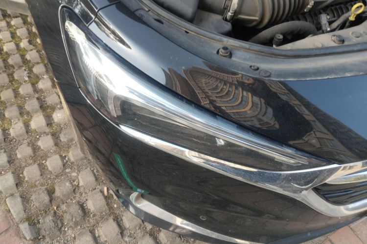 别克 君越 2020款 652T 尊贵型车身外观8