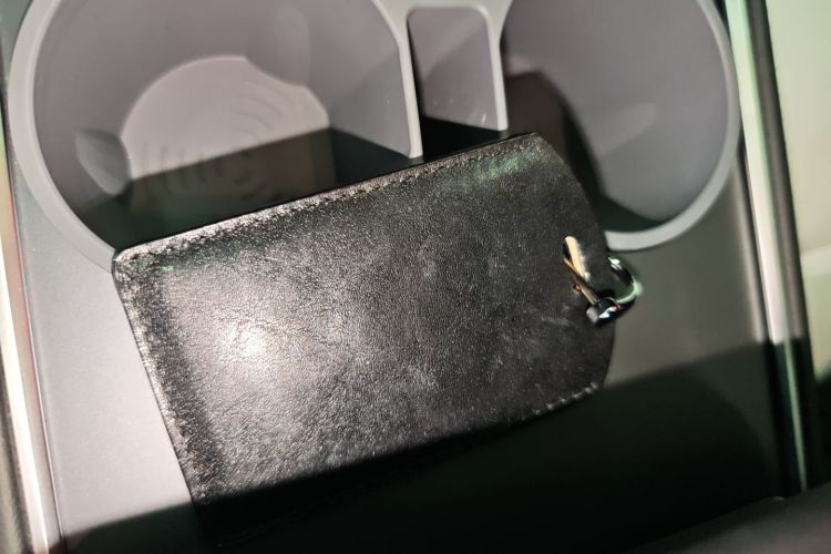 特斯拉 Model Y 2024款 长续航全轮驱动版中控内饰11