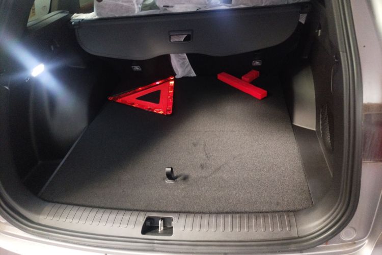 吉利汽车 星越L 2021款 2.0TD 高功自动四驱旗舰型局部细节23