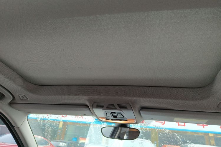 宝马1系 2023款 120i M运动曜夜版中控内饰22