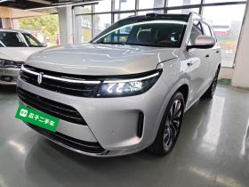 鸿蒙智行 问界M7 2024款 1.5T 智驾四驱Max版 6座