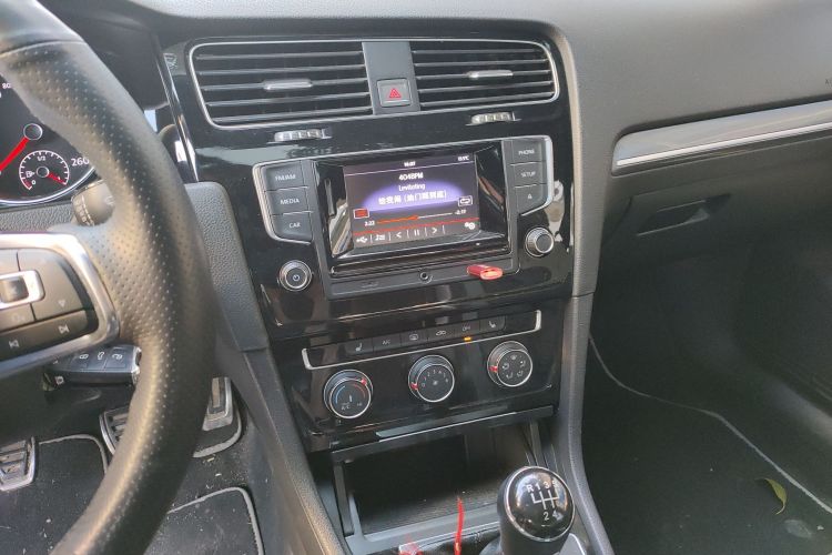 大众 高尔夫 2016款 1.4TSI 手动R-Line中控内饰16