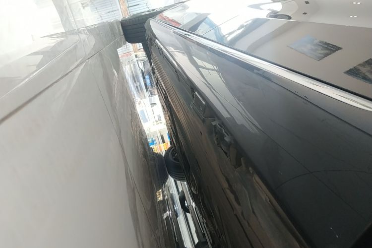 奔驰C级 2022款 改款 C 260 L局部细节9002