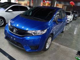 本田 飞度 2016款 1.5L LXS CVT舒适天窗版