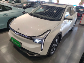 哪吒汽车 2022款 哪吒U-Ⅱ 610 三元锂