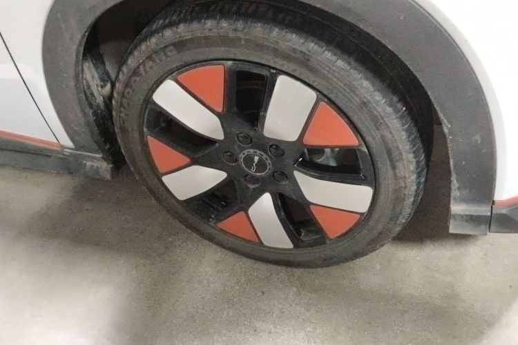 比亚迪 海豚 2021款 401km 骑士版车身外观10