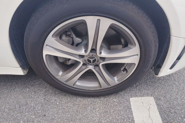 奔驰C级 2019款 改款 C 260 L 运动版车身外观6007