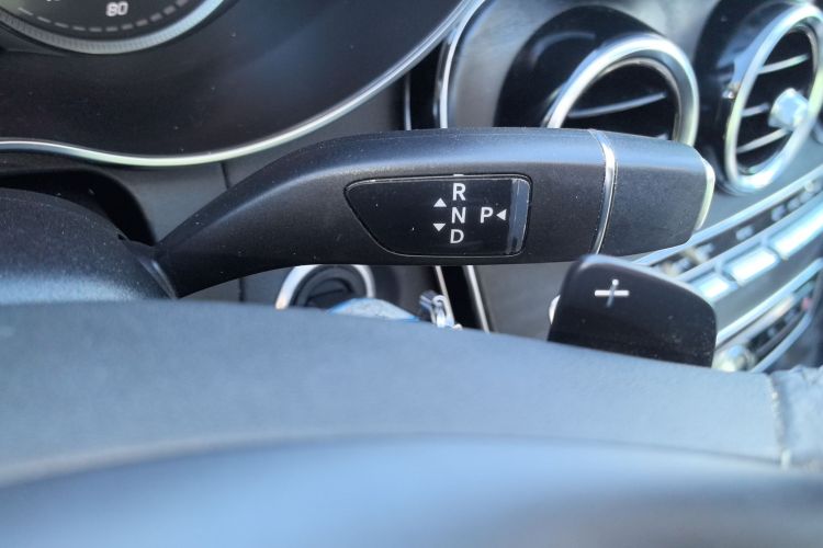 奔驰C级 2016款 C 180 L 运动型中控内饰18