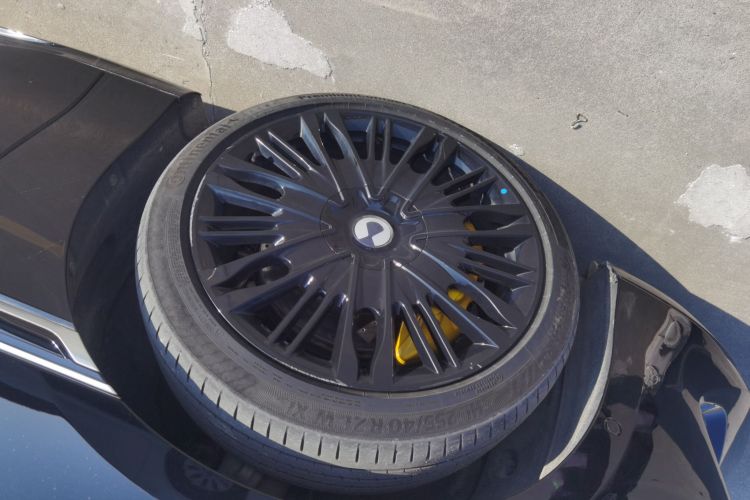 腾势Z9GT 2024款 1100四驱Ultra版车身外观6007