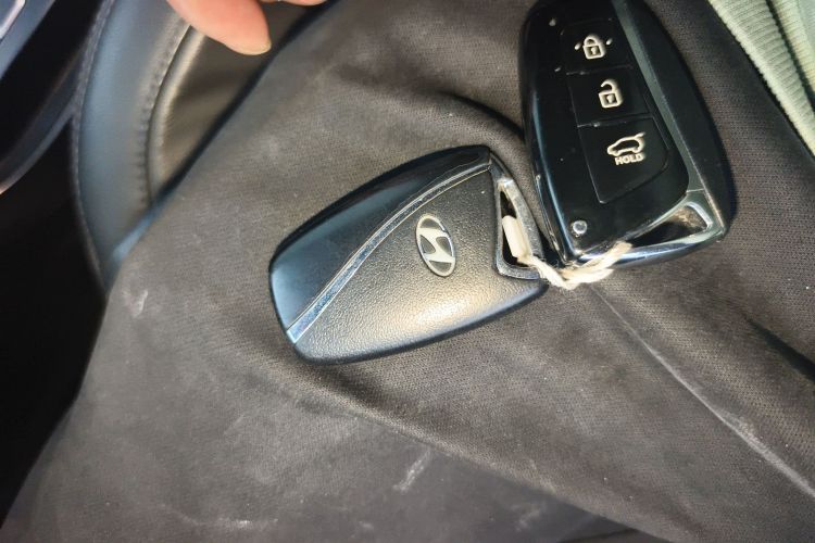 现代 胜达 2013款 2.4L 自动四驱智能型中控内饰11