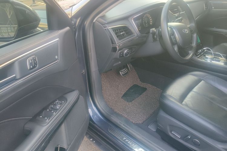 福特 金牛座 2019款 EcoBoost 245 尊享版中控内饰20