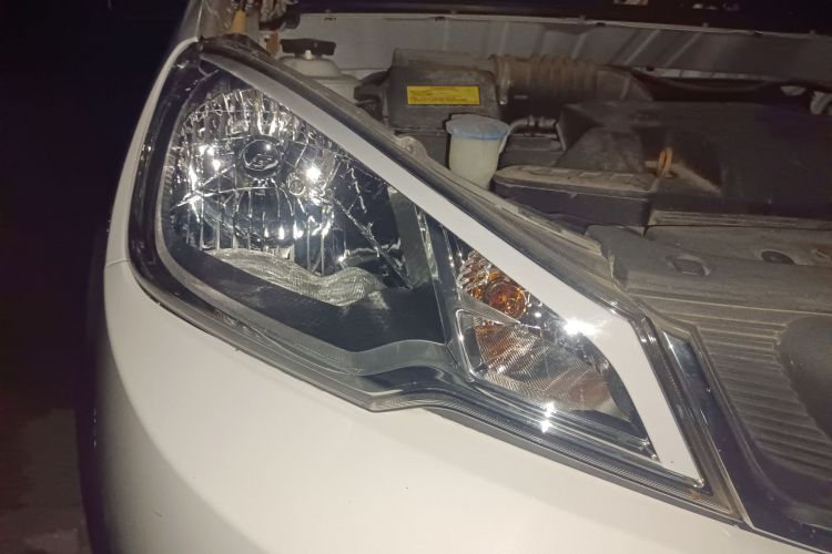 吉利汽车 远景X1 2017款 1.3L 自动乐趣版车身外观6006