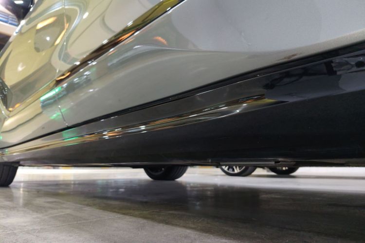 腾势Z9GT 2024款 1100四驱Ultra版局部细节9002