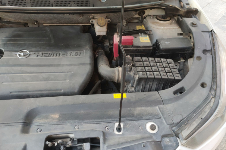 海马S5 2015款 1.5T CVT旗舰型局部细节9007