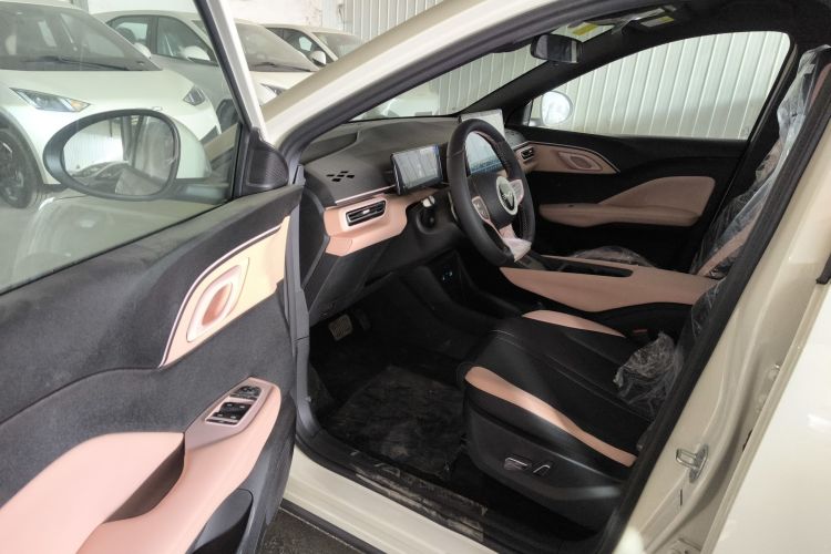 比亚迪 海鸥 2025款 智驾版 305km 自由版中控内饰7003