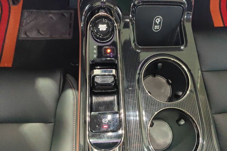 广汽传祺 传祺E8新能源 2024款 150km 龙腾光辉+局部细节18