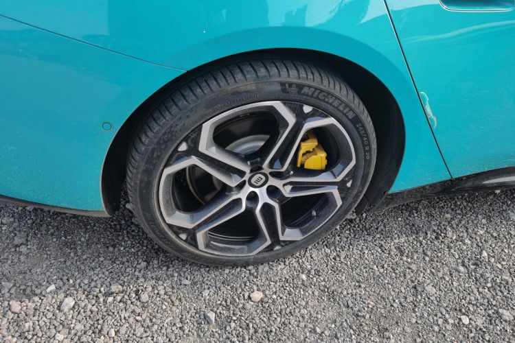 小米汽车 小米SU7 2024款 后驱长续航智驾版车身外观6008