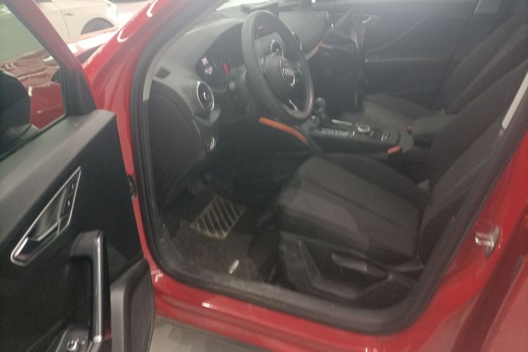 奥迪Q2L 2018款 35 TFSI 上市专享版 国VI中控内饰7003