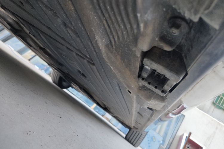 奔驰C级 2024款 C 260 L局部细节9002