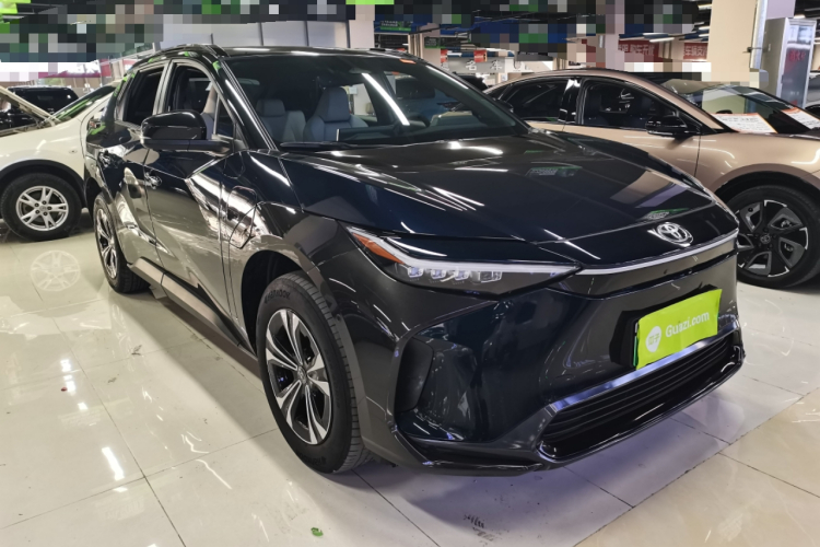 一汽丰田bZ4X 2022款 四驱高性能PRO版车身外观3