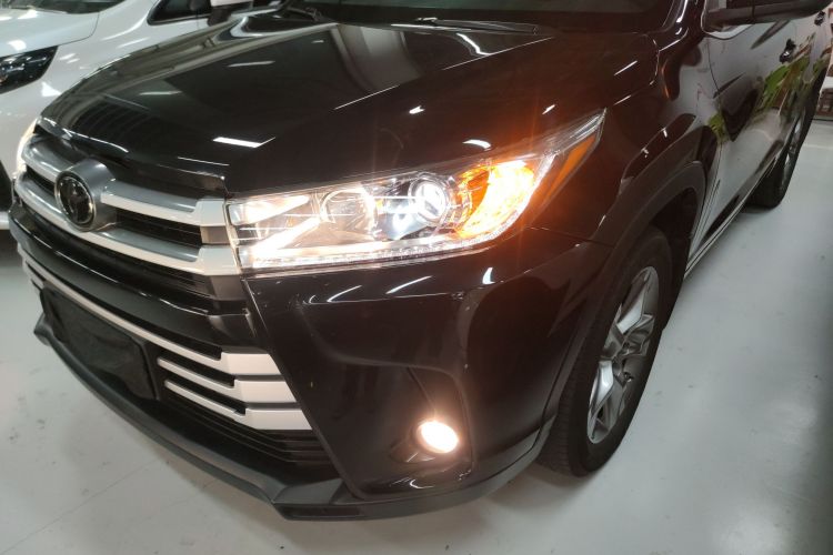 丰田 汉兰达 2021款 2.0T 四驱豪华版 7座局部细节36