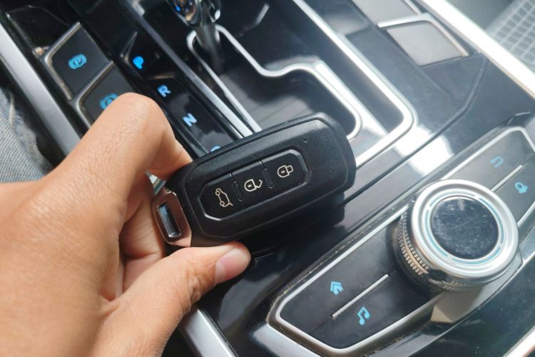 福特 2020款 领界S EcoBoost 145 CVT铂领型中控内饰11