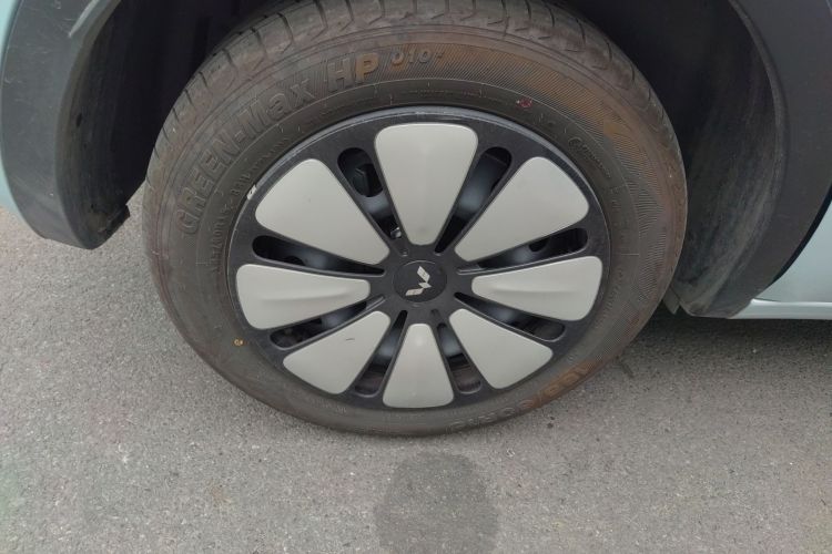 五菱汽车 五菱缤果 2025款 410km 灵犀尊享款车身外观6008