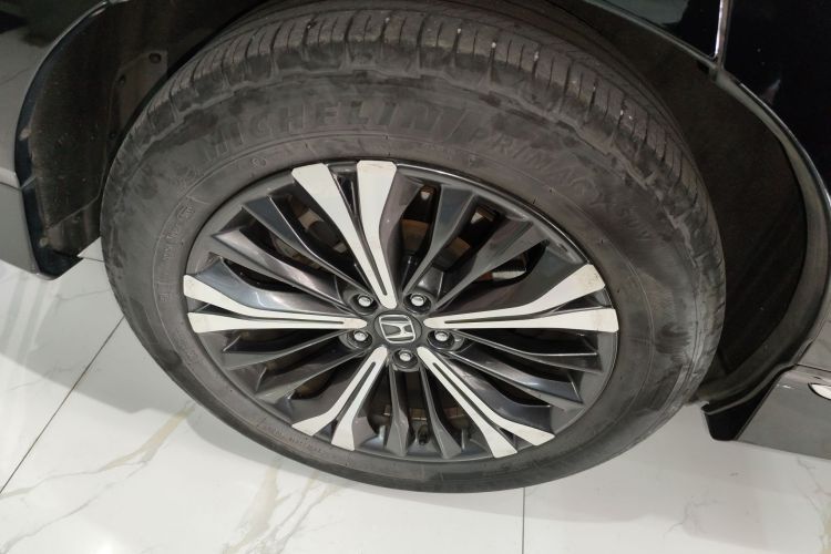 本田UR-V 2020款 370TURBO 两驱尊雅版车身外观6002