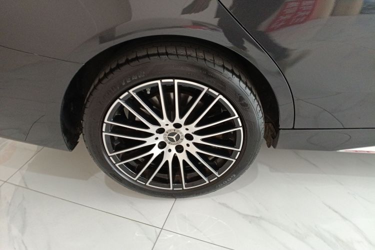 奔驰C级 2023款 改款二 C 260 L 运动版车身外观6008