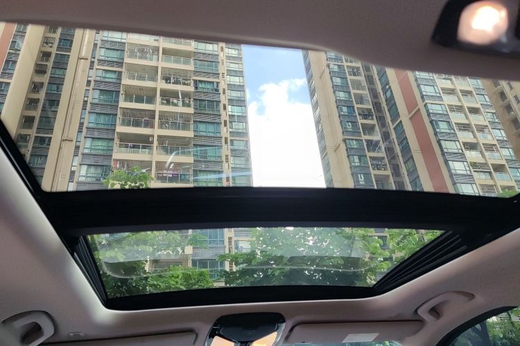 宝马3系 2020款 改款 325Li M运动曜夜套装局部细节22