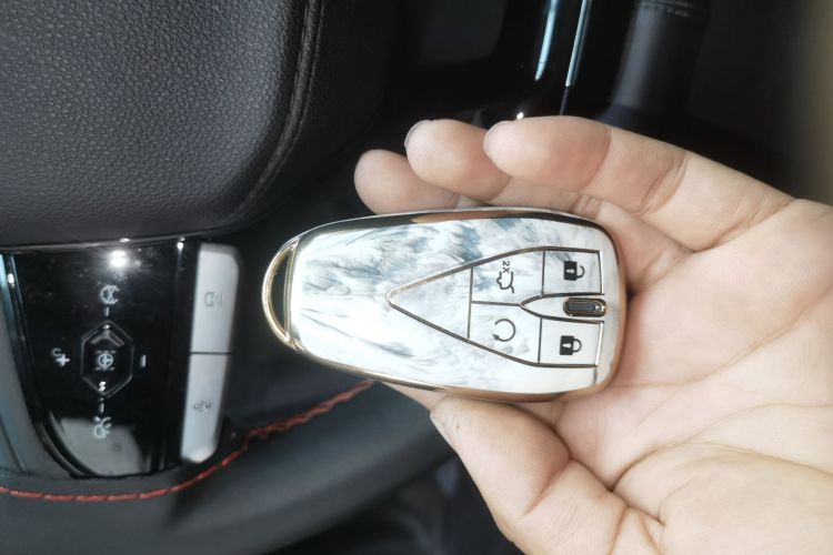 长安CS75 PLUS 2022款 2.0T 自动领航型中控内饰7001