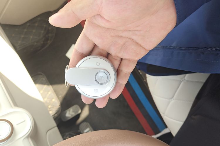 奔腾小马 2025款 222km 灵动马中控内饰11