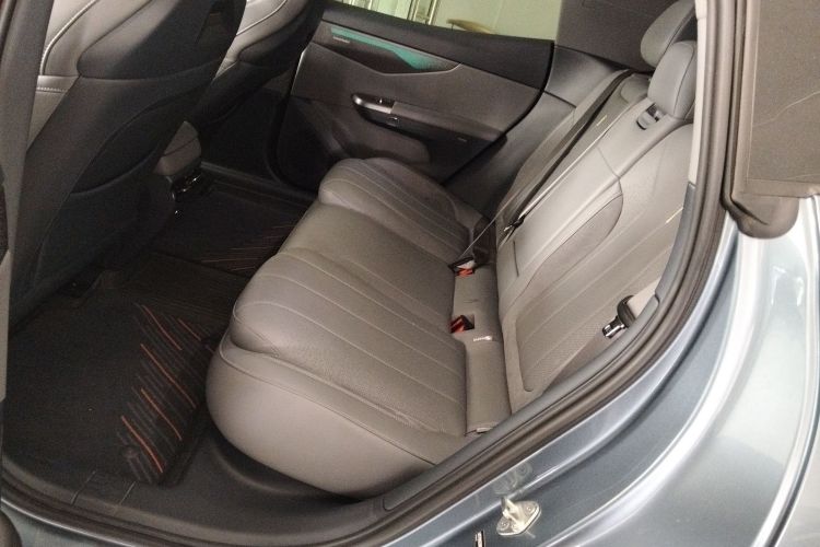 领克07 2024款 EM-P 126长续航 Ultra中控内饰21