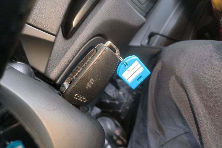 奥迪A3 2020款 Sportback 35 TFSI 时尚型 国VI中控内饰7001