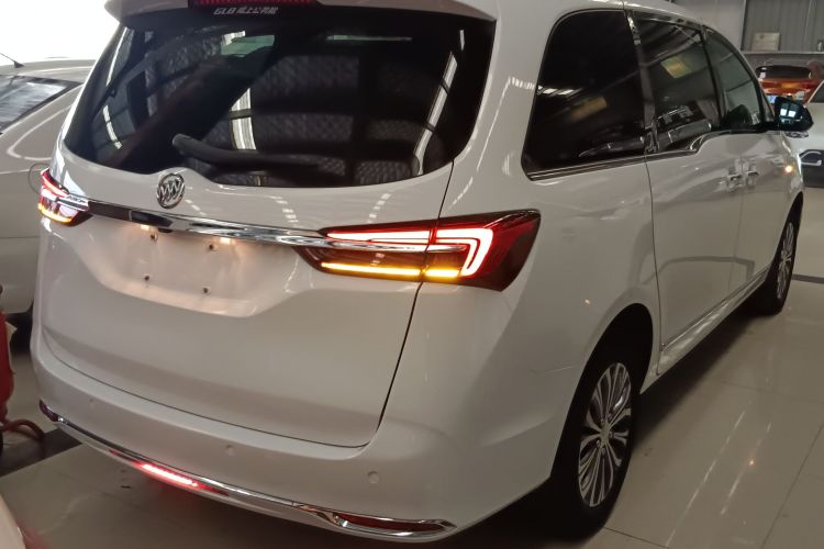 别克GL8 2020款 陆上公务舱 652T 豪华型车身外观6005