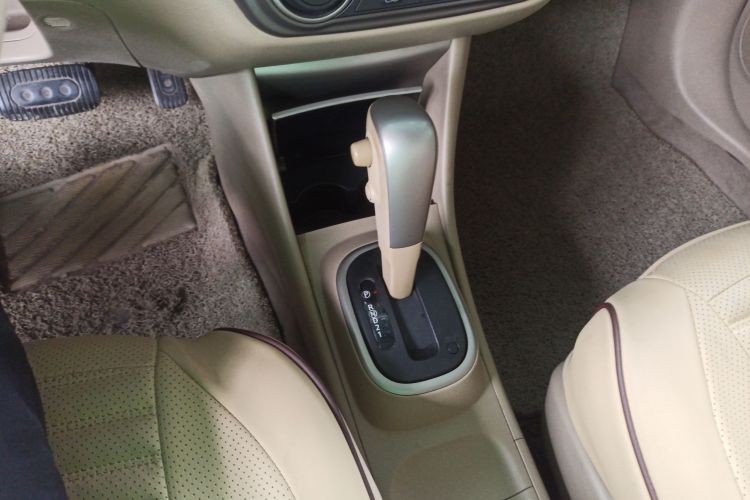 日产 轩逸 2016款 经典 1.6XE 自动舒适版局部细节18