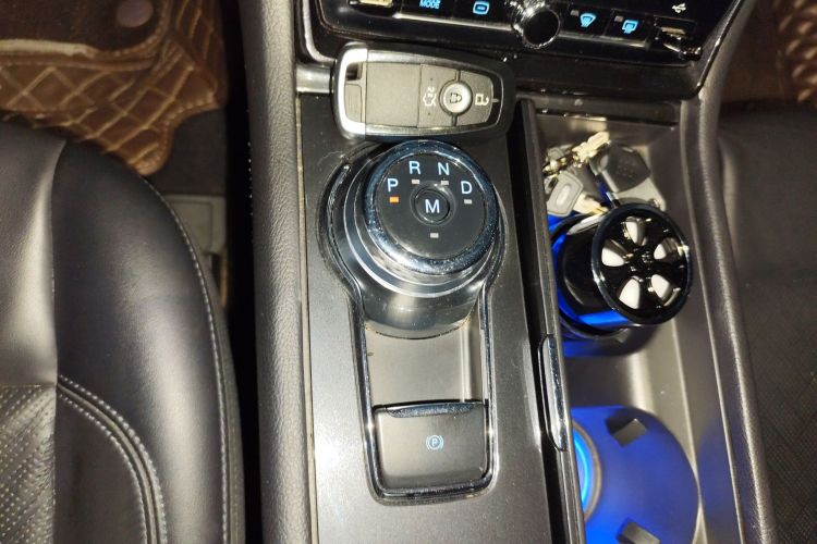 福特 金牛座 2019款 EcoBoost 245 尊享版中控内饰18