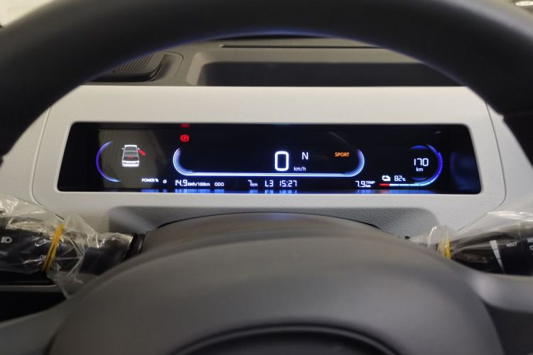 吉利银河 2024款 熊猫mini 200km 耐力熊中控内饰14