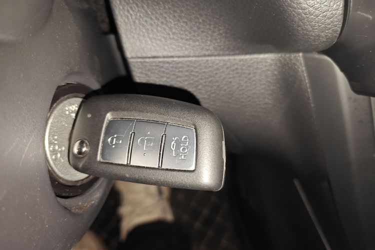 日产 轩逸 2024款 改款三 经典 1.6XE CVT舒适版中控内饰11