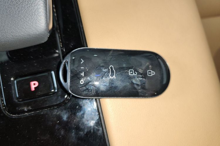 鸿蒙智行 问界M5 2022款 增程四驱至臻版中控内饰11